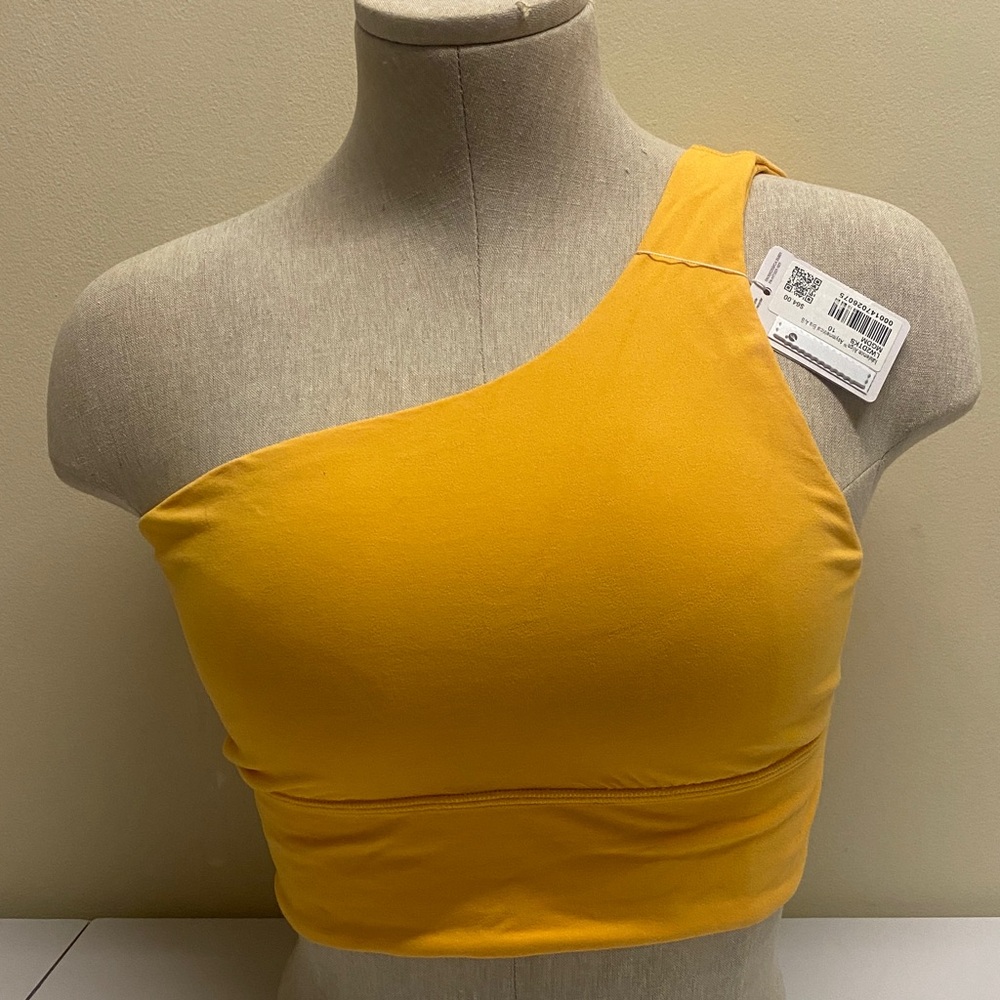 Lululemon align asymmetrical bra 10